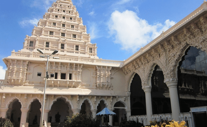  Near Thanjavur Palace & Saraswathi Mahal Library
